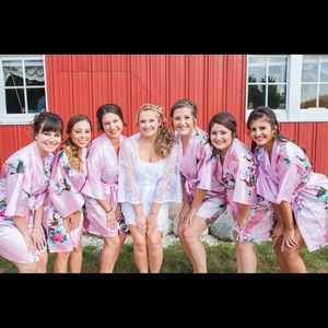 Pink bridesmaid robe